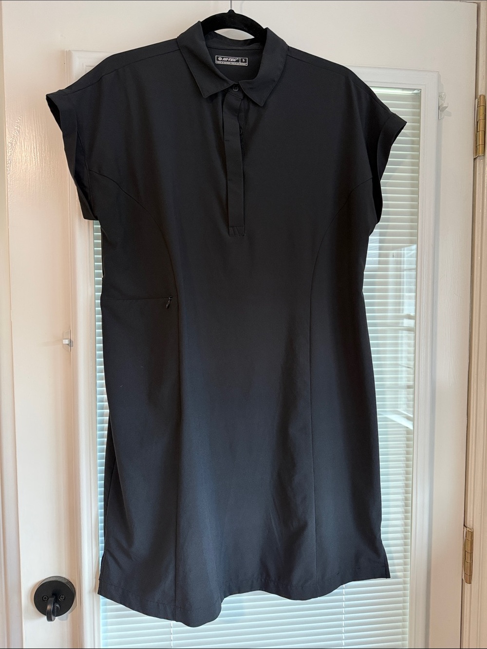 Hi-Tex Black Tunic Dress with Cap Sleeves